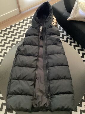 H&M Long Puffer Style Vest w/Hood